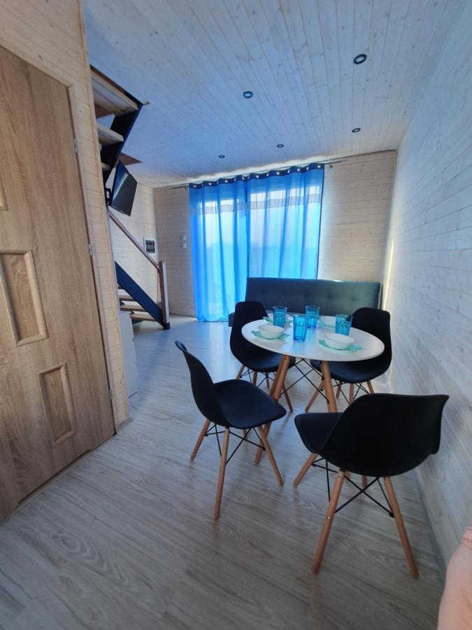 Diamenty Baltyku Domki Wakacyjne Balia Z Jacuzzi Mielenko Exteriér fotografie